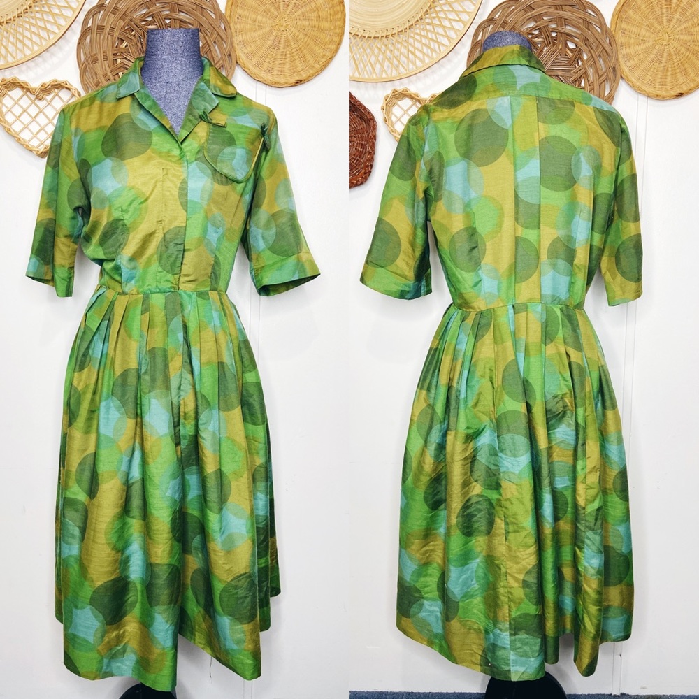 1950s Vintage Green Polka Dot Full Skirt Dress